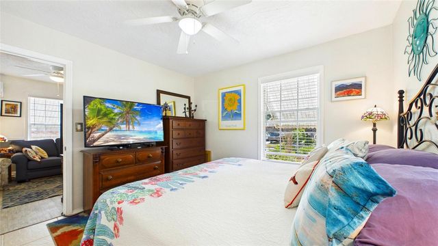 5129 17TH AVENUE S, Gulfport, FL 33707