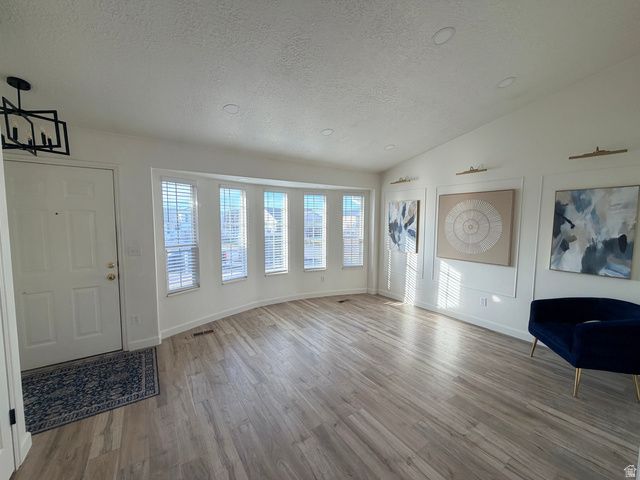 2138 N 1350 W, Clinton, UT 84015