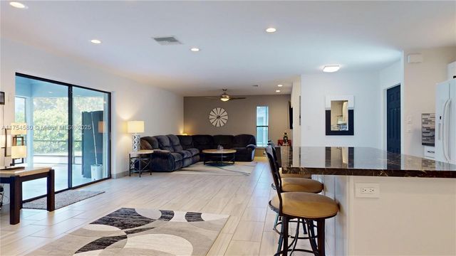6455 Hitchin Post Way, Delray Beach, FL 33484
