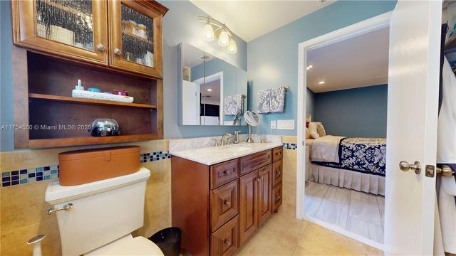 6455 Hitchin Post Way, Delray Beach, FL 33484
