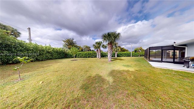 6455 Hitchin Post Way, Delray Beach, FL 33484