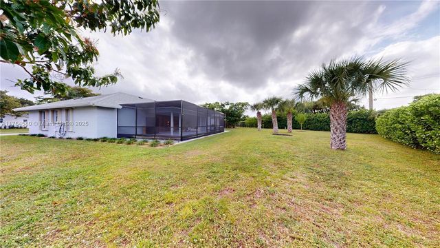 6455 Hitchin Post Way, Delray Beach, FL 33484