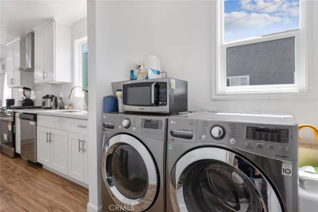 7037 Cimarron Street, Los Angeles, CA 90047