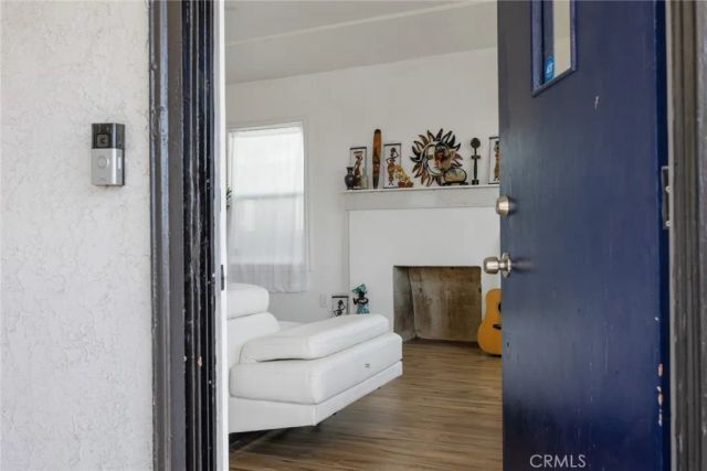 7037 Cimarron Street, Los Angeles, CA 90047