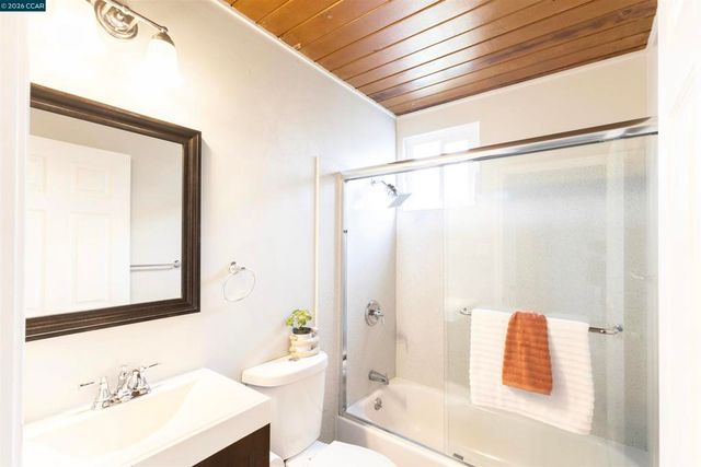 3141 3141 Fairmede Dr, Richmond, CA 94806