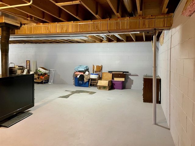 7953 Springport Road, Parma, MI 49269