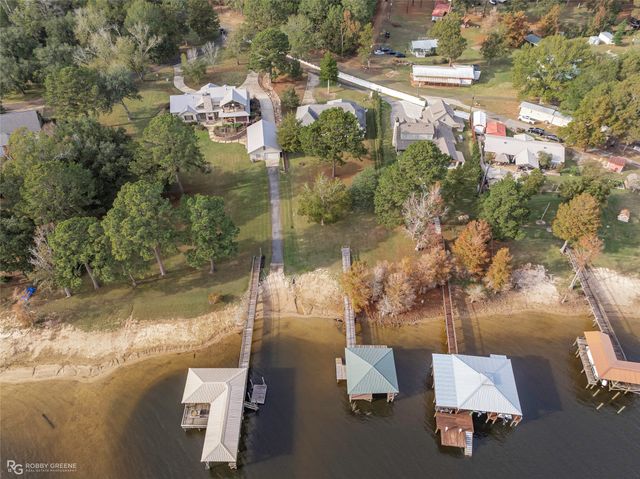 90 La Belle Court, Many, LA 71449