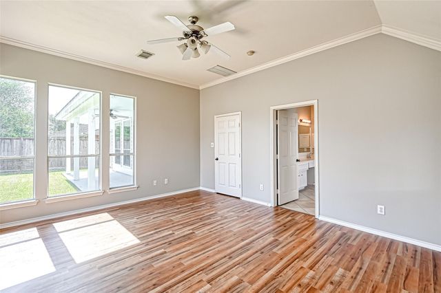 2223 Ridgefield Park Lane, Richmond, TX 77469