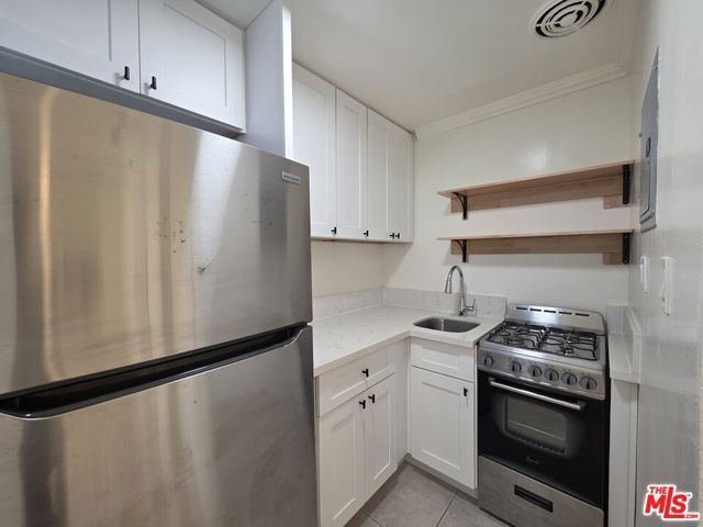 2400 Vanderbilt Lane 2400A, Redondo Beach, CA 90278