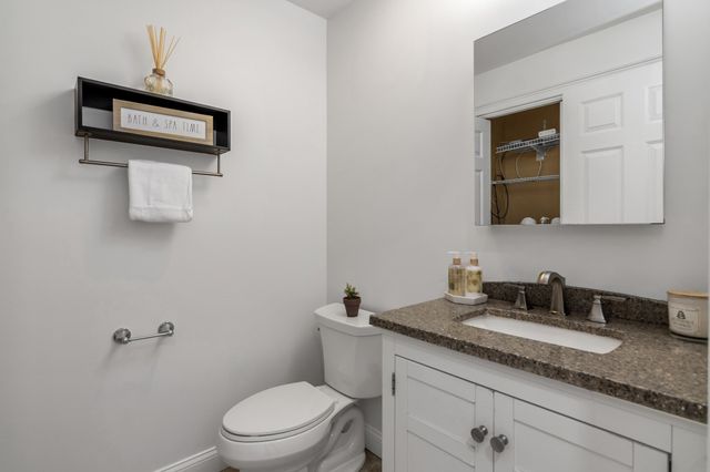 1 Kerrigan Way, Woburn, MA 01801