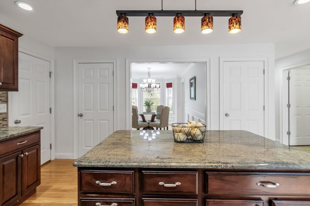 1 Kerrigan Way, Woburn, MA 01801