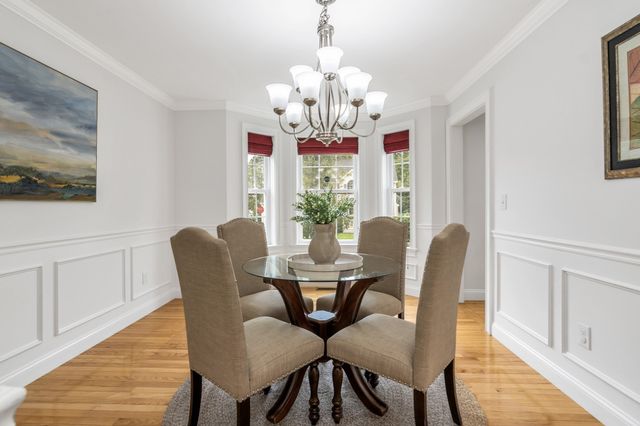 1 Kerrigan Way, Woburn, MA 01801
