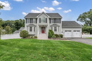 1 Kerrigan Way, Woburn, MA 01801