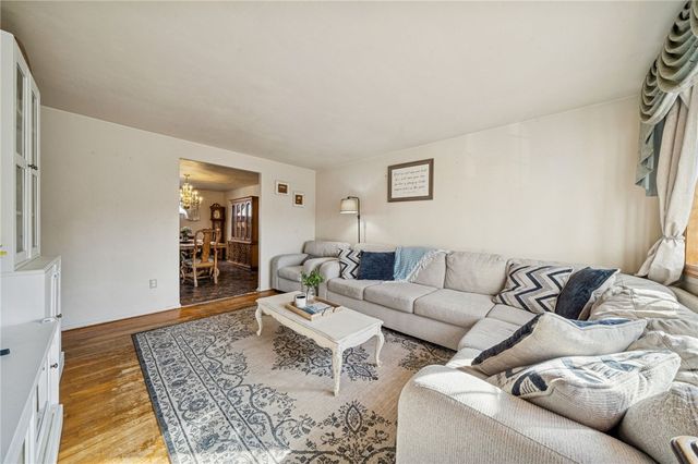 13723 Ormsby, North Huntingdon, PA 15642