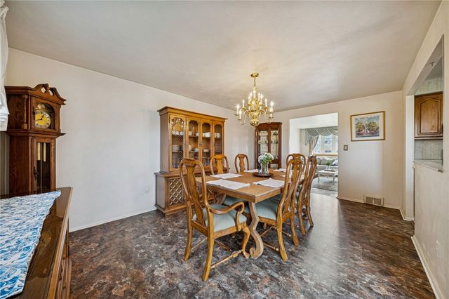 13723 Ormsby, North Huntingdon, PA 15642