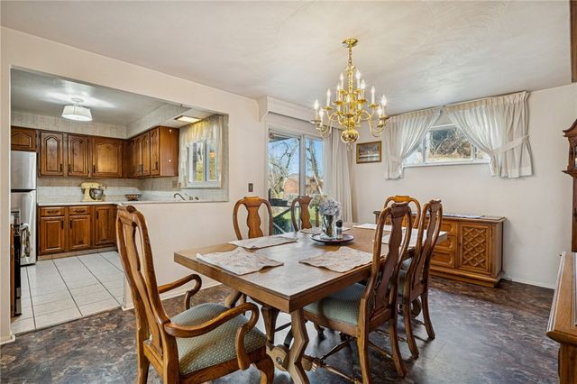 13723 Ormsby, North Huntingdon, PA 15642