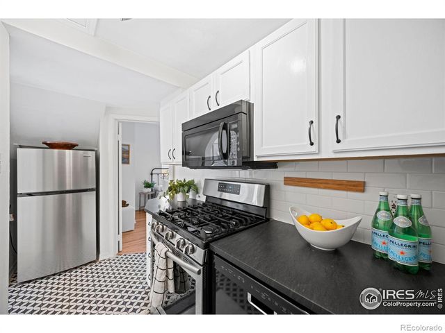 1100 E 16th Avenue 3, Denver, CO 80218