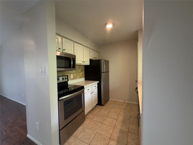 3300 Pebblebrook Drive 108, Seabrook, TX 77586