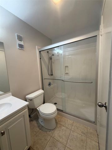 3300 Pebblebrook Drive 108, Seabrook, TX 77586