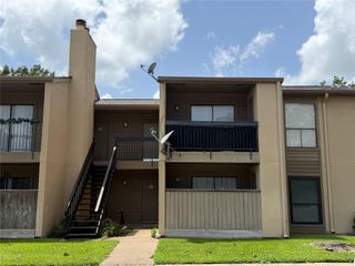 3300 Pebblebrook Drive 108, Seabrook, TX 77586