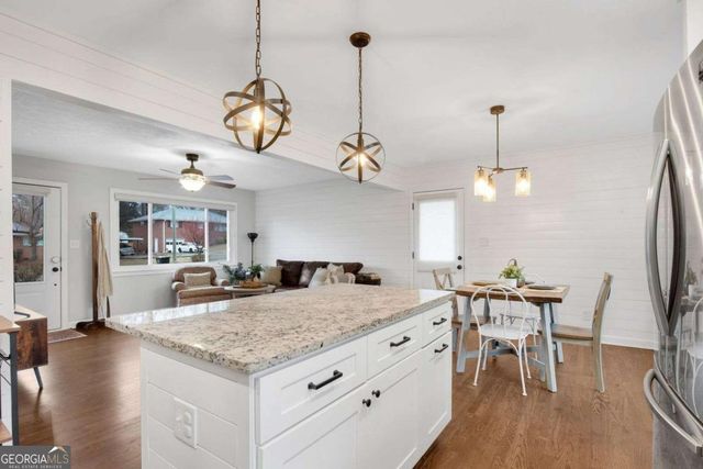 729 Birchwood Lane SW, Marietta, GA 30060