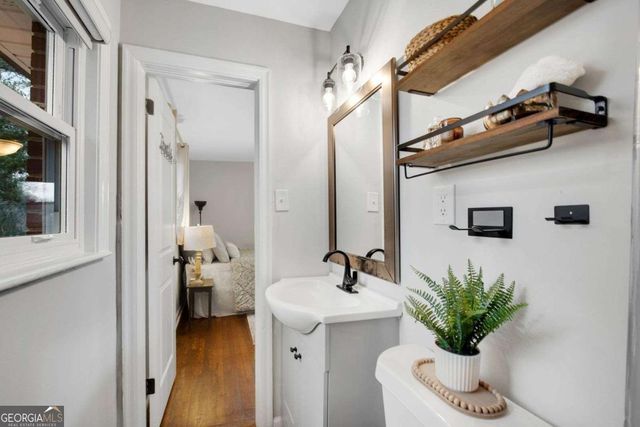 729 Birchwood Lane SW, Marietta, GA 30060