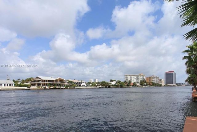 3177 S Ocean Dr 321, Hallandale Beach, FL 33009