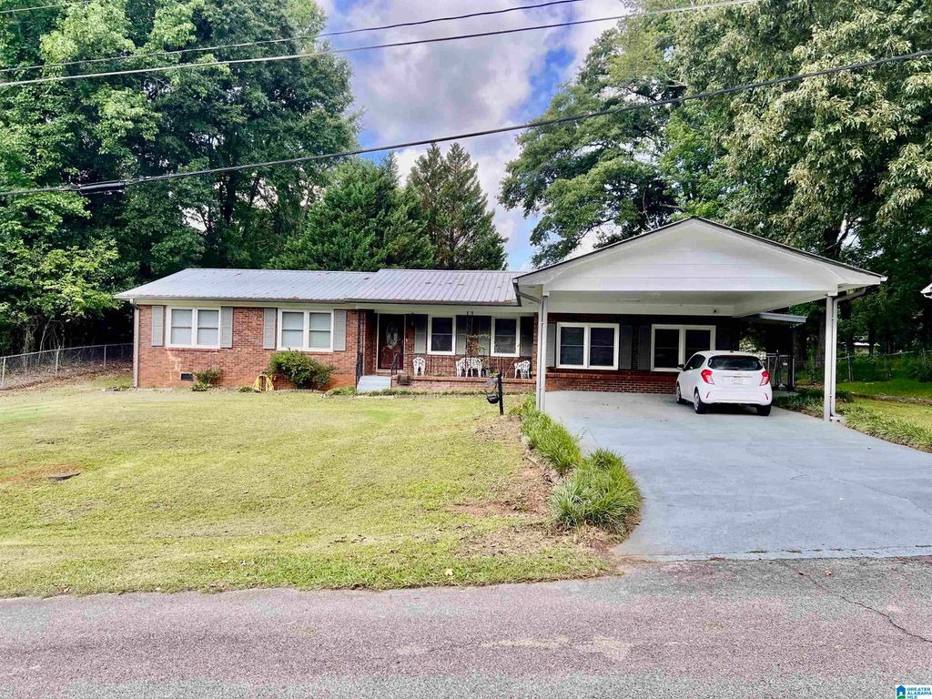 304 PLATO STREET, Weaver, AL 36277