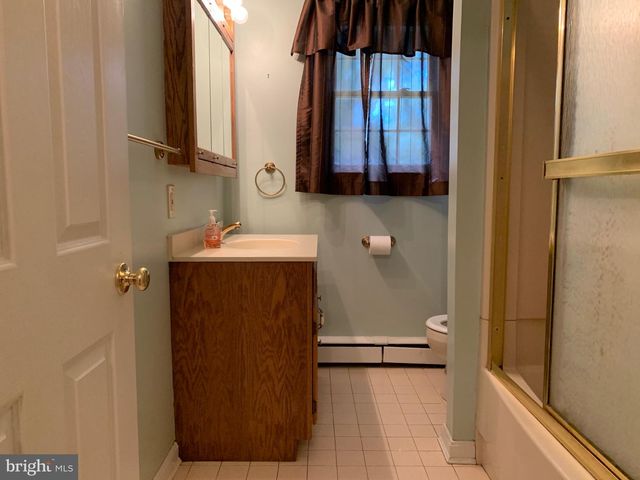119 FORSYTHIA DR, Newark, DE 19711