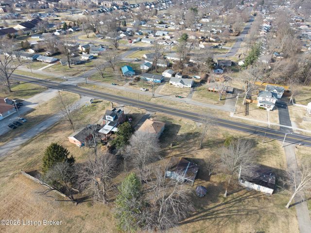 4916 Valley Station Rd, Louisville, KY 40272