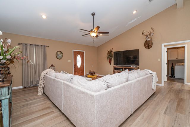 253 Whitetail Ln, Monticello, AR 71655