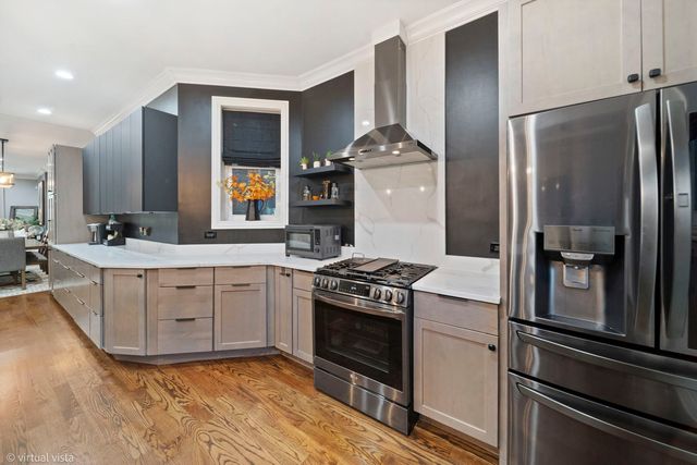 4818 S Evans Avenue, Chicago, IL 60615