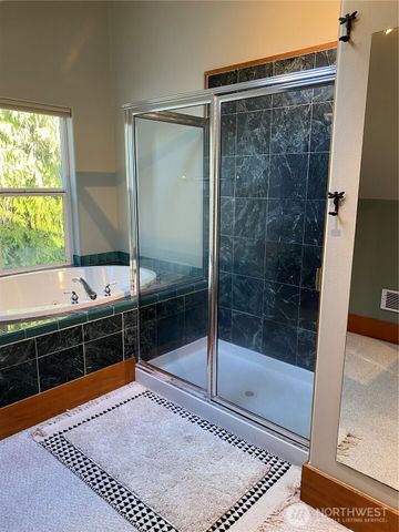 3530 W Sequim Bay Road, Sequim, WA 98382