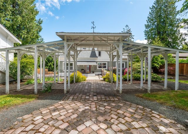 3530 W Sequim Bay Road, Sequim, WA 98382