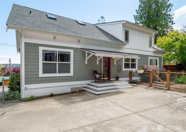 3530 W Sequim Bay Road, Sequim, WA 98382