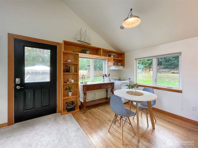 3530 W Sequim Bay Road, Sequim, WA 98382