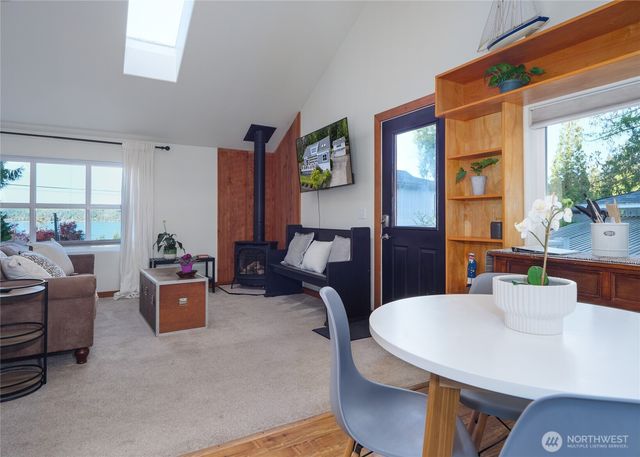 3530 W Sequim Bay Road, Sequim, WA 98382