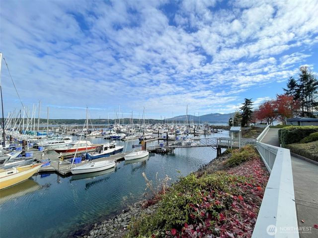 3530 W Sequim Bay Road, Sequim, WA 98382