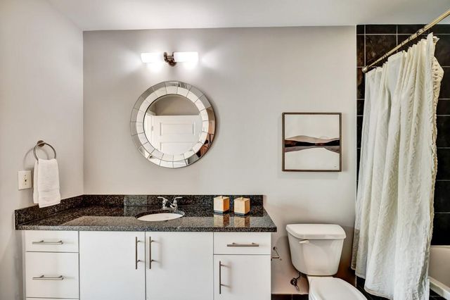 1080 Peachtree NE Street 1701, Atlanta, GA 30309