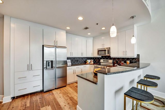 1080 Peachtree NE Street 1701, Atlanta, GA 30309