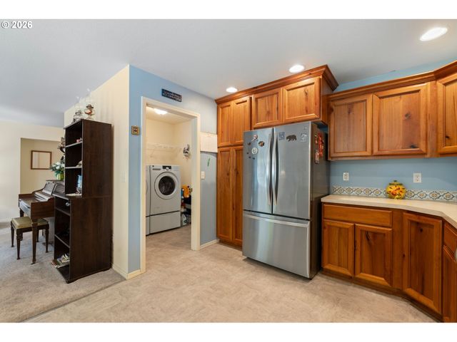 628 STONE VIEW Way, Kalama, WA 98625