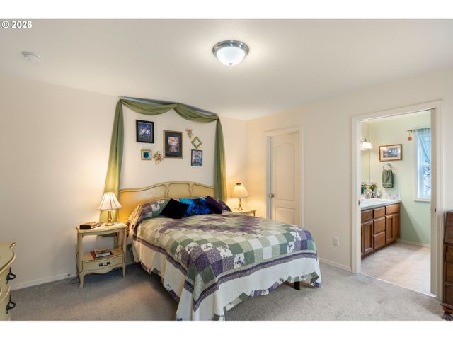 628 STONE VIEW Way, Kalama, WA 98625