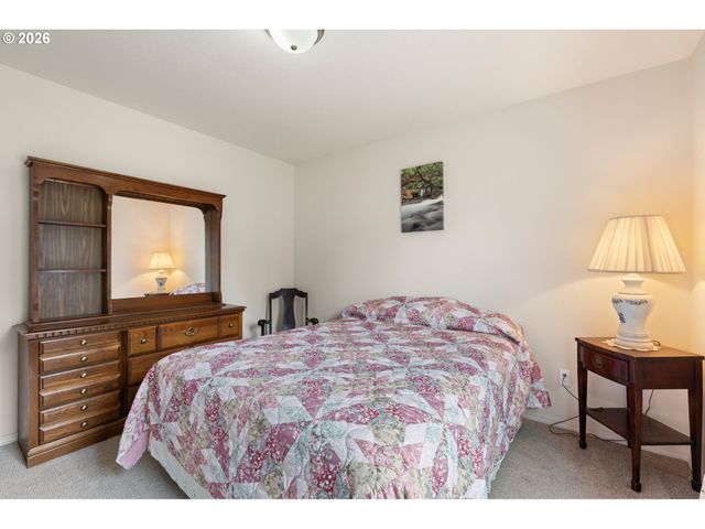628 STONE VIEW Way, Kalama, WA 98625