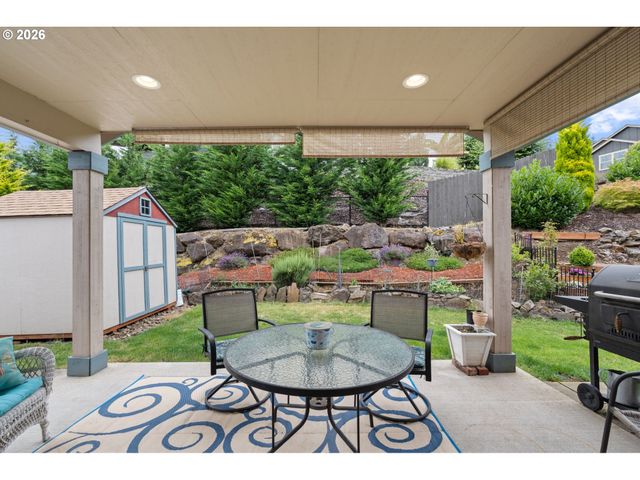 628 STONE VIEW Way, Kalama, WA 98625