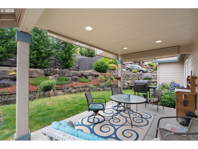 628 STONE VIEW Way, Kalama, WA 98625
