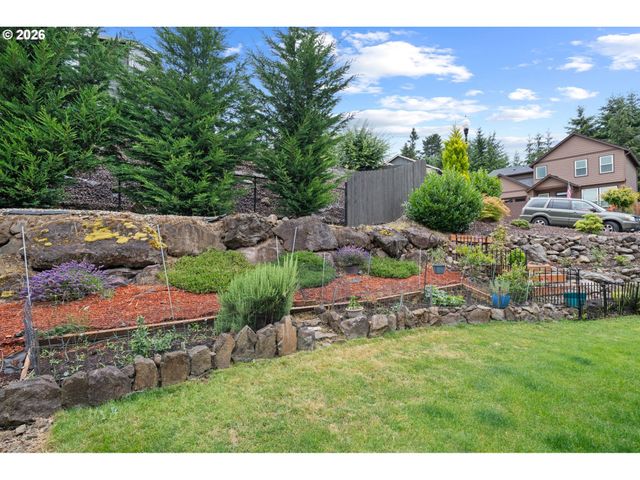 628 STONE VIEW Way, Kalama, WA 98625