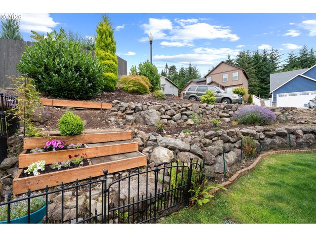 628 STONE VIEW Way, Kalama, WA 98625
