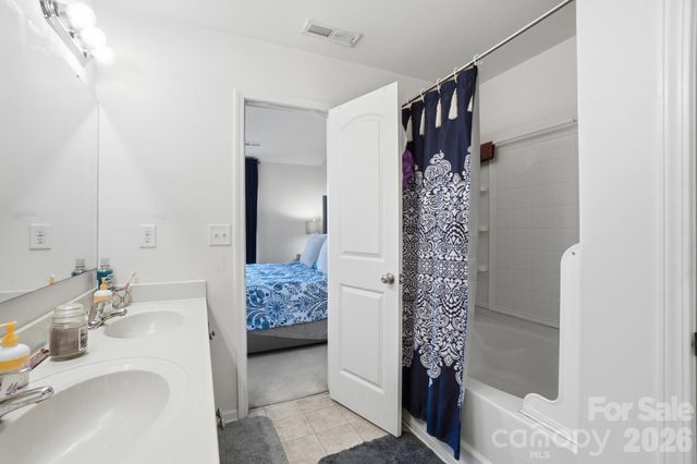 117 Langhorne Drive, Mount Holly, NC 28120
