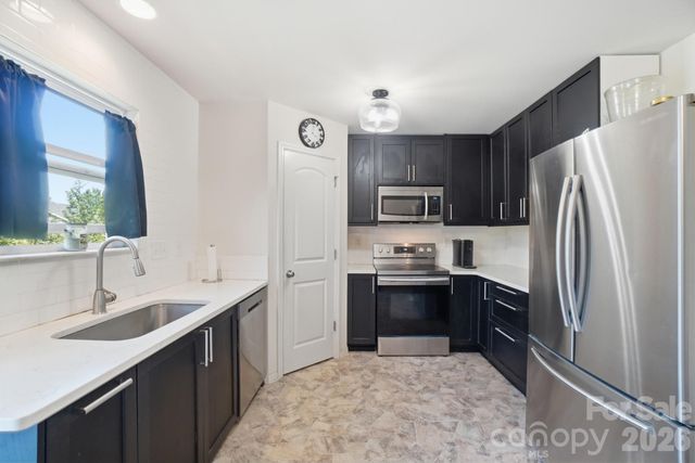 117 Langhorne Drive, Mount Holly, NC 28120