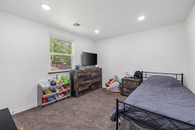 2912 Willow Creek Drive, Norman, OK 73071